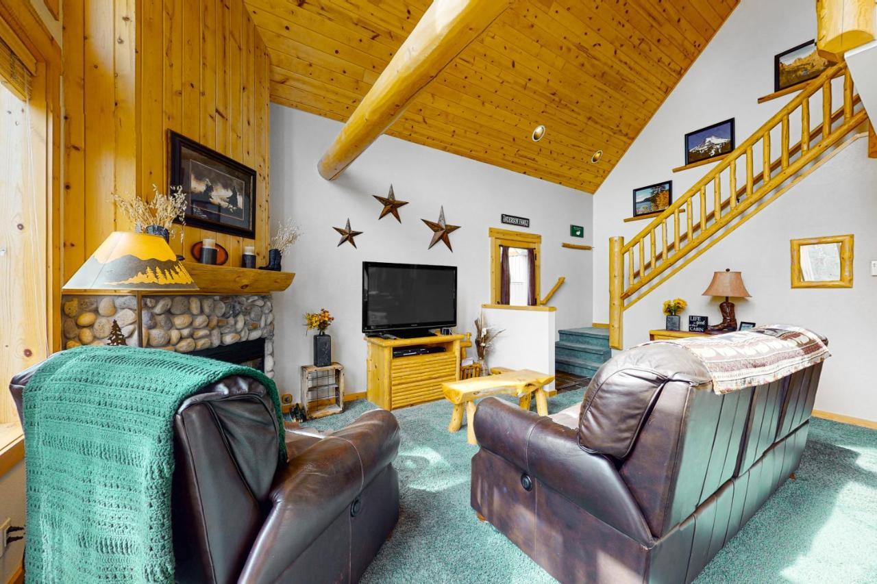 Cinnamon Teal Chalet Редмънд Екстериор снимка